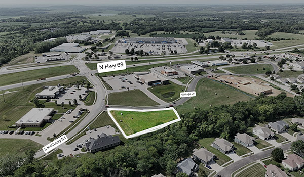McLeary Road & Vintage Drive (NWQ)