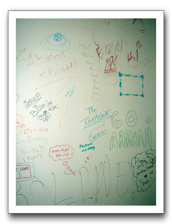 Emilie's Room 03-05 028